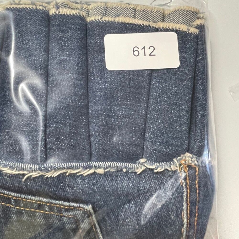 Levi’s Blue Original 501 Pleated Bottom Hem Denim Mini Skirt Size 28x32 - Picture 7 of 7